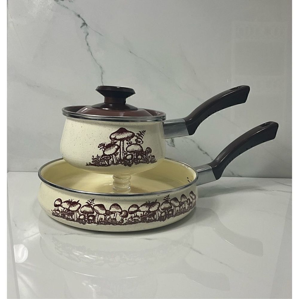 VINTAGE RARE Brown Speckled Mushroom Enamelware Pan Set